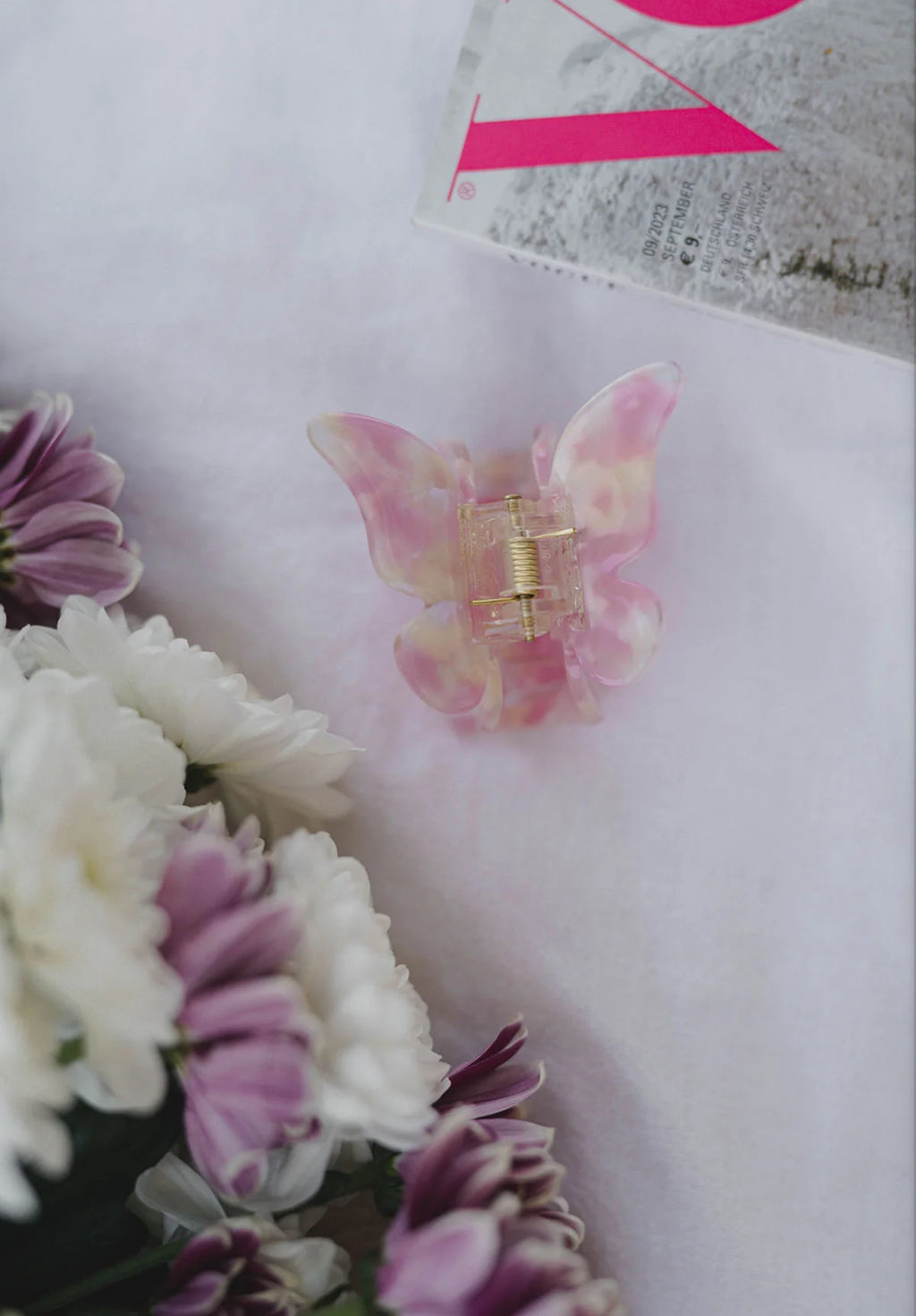 Culpa x Love hair clip